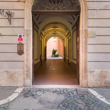 Maison Degli Artisti Suites