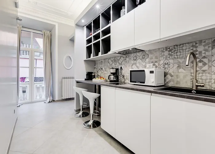 Maison Degli Artisti 4*